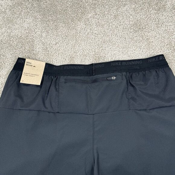 Nike Mens Stride 7” Running Shorts Black Size Small DM4761-010 New Dri-Fit - Picture 4 of 4